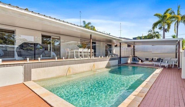 The Chill House - Heated Pool + Entertainment Area