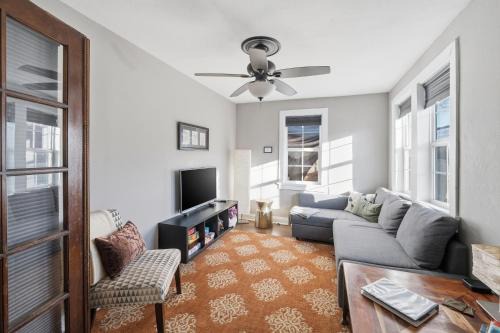 The Chocolate Suite - Walkable and Peaceful