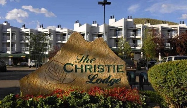 The Christie Lodge 1br mini suite, Saturday check-in