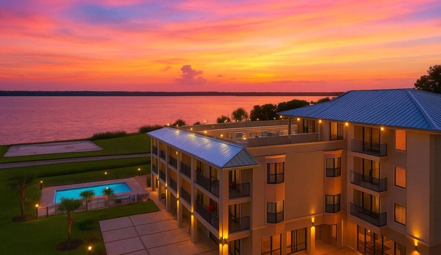 The Citrus on the Lake
