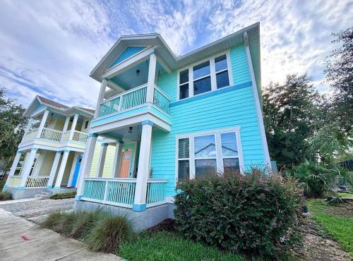 The Citrus Suite Near UF Shands Downtown