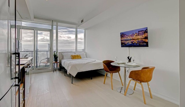 The Cityscape by Instant Suites | PentHouse Unit