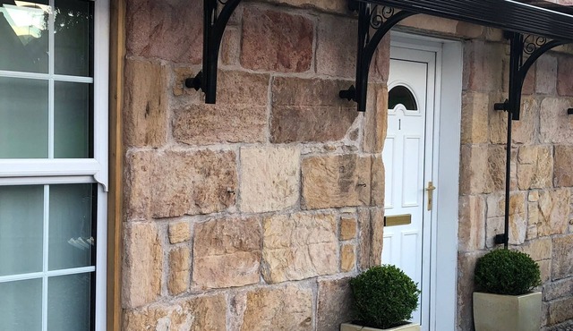 The Clacks Rustic Abode