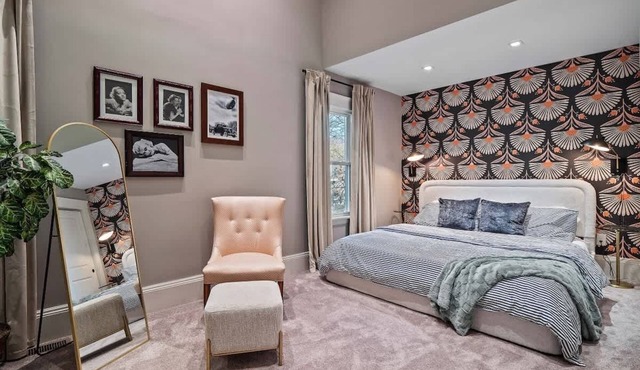 The Cleveland Canvas | Hot Tub | Sleeps 12