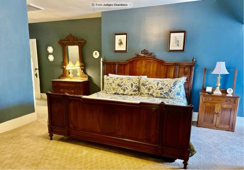 The Cleveland Room at The Judges Chamber