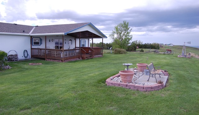 "The Cliff House" at Lake Mac - Fabulous View with Lots of On-Site Activities