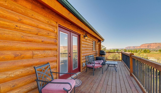 'The Cliffrose Cabin' - Hike, Relax, Explore!