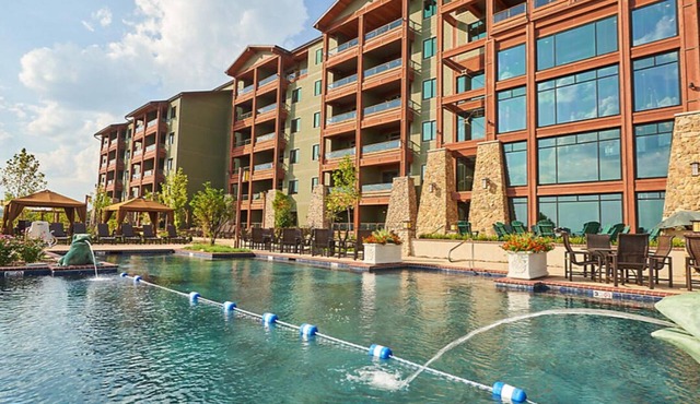 The Cliffs at Long Creek - Lovely 2-bedroom villa on beautiful Table Rock Lake