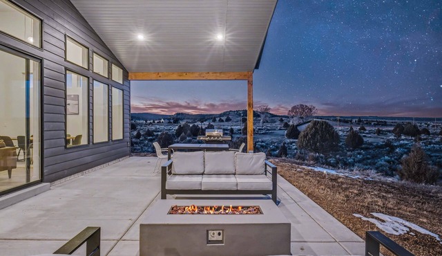 The Cliffs – Bryce Canyon+Zion |Hot Tub| Sleeps 10