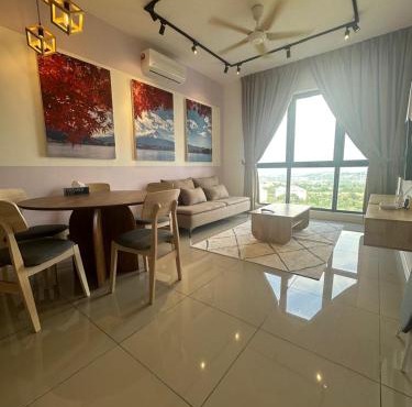 The Clio 2 IOI Resort City, Beside IOI City Mall, beside conezion, opposite hospital serdang , UPM and uniteen