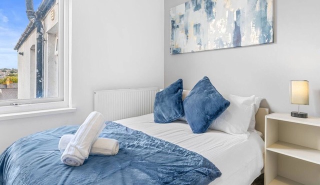 The Clyde Residence - Sleeps 6