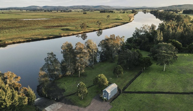 The Clyde Summary: Ex