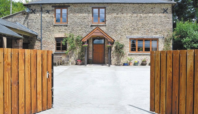 The Coach House - EXG