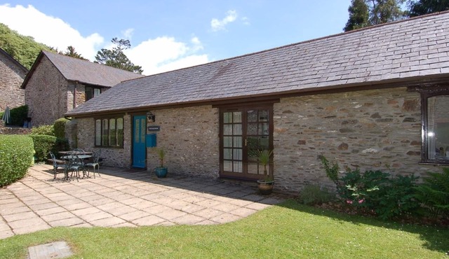 THE COACH HOUSE, family friendly, country holiday cottage in Modbury