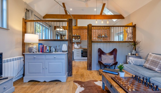 The Coach House - One Bedroom House, Sleeps 2