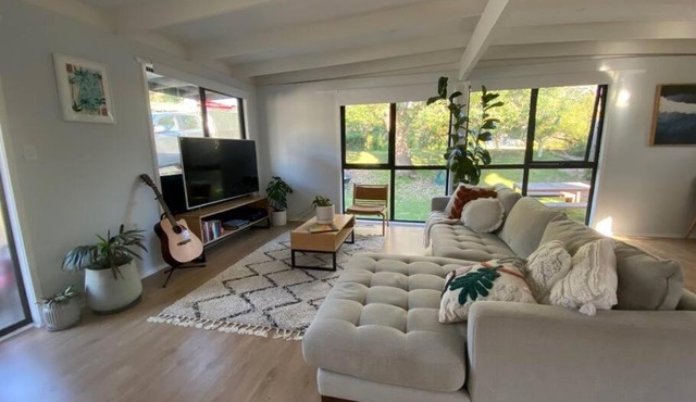 The Coast - Stylish Blairgowrie Retreat