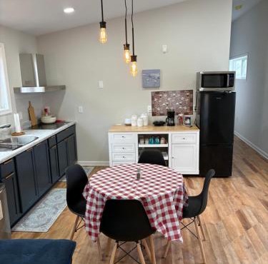 The Coastal Court Circle Apartment Sports Beach and Shopping