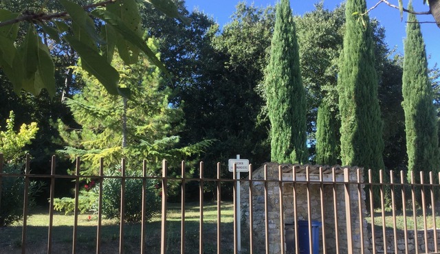 The Coin des Amandiers