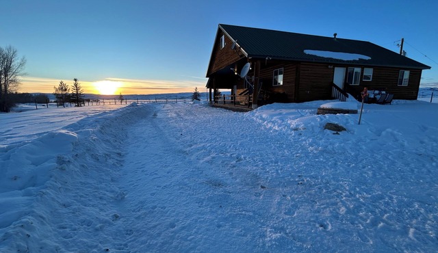 The Cokeville Cabin & Ranch - 100 Acres of Solitude