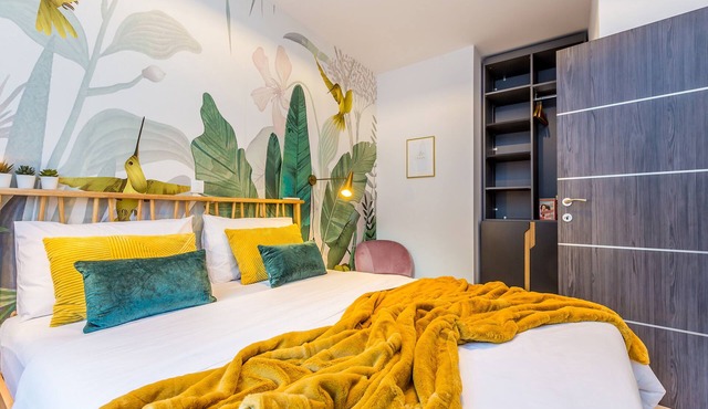 THE COLIBRI - Design apartment with 2 SUBs incl.
