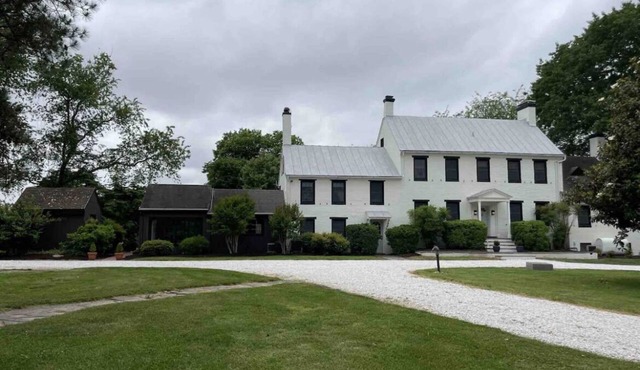 The Colonial Farmhouse