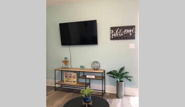The Comfi Coral - 2 Bed Apartment Home Studio B