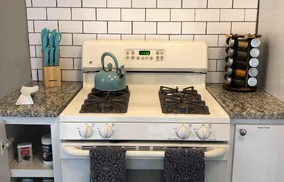 The Comfi Coral - Large 1 Bedroom Studio A