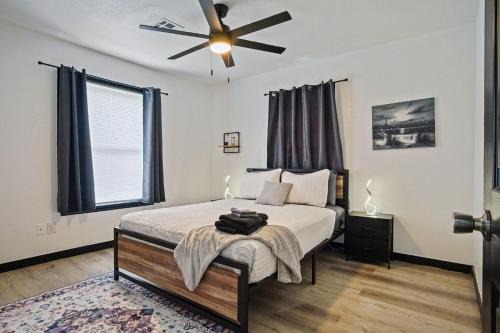 The Comfort Stay 2BR Home