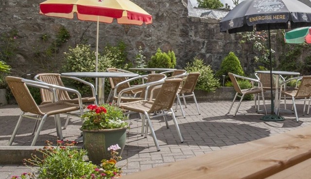 The Commercial Hotel