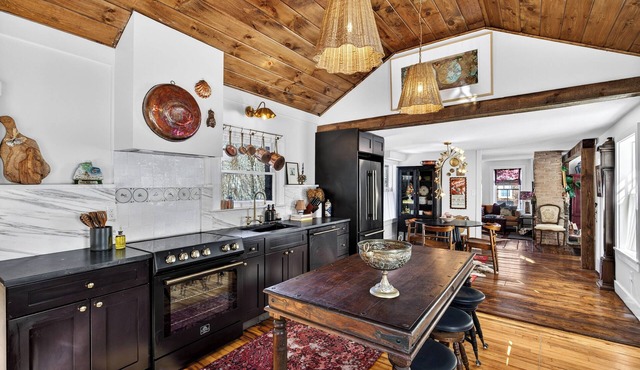 The Connecticut Cottage Historic Modern Charm