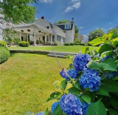 The Connecticut River Valley Inn Hartford South/Glastonbury