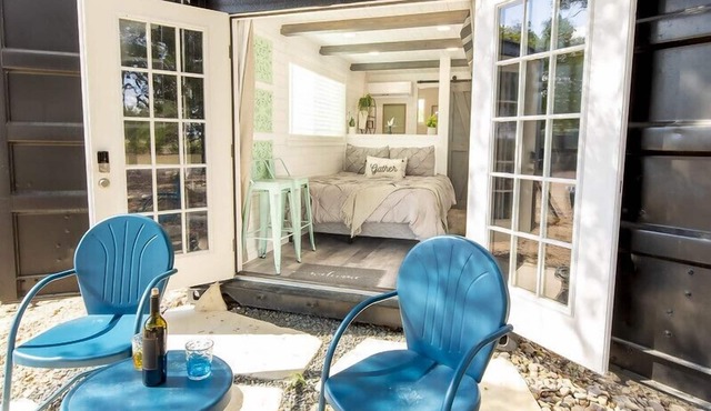 The Container Retreat @ 290 Wine Trail #9