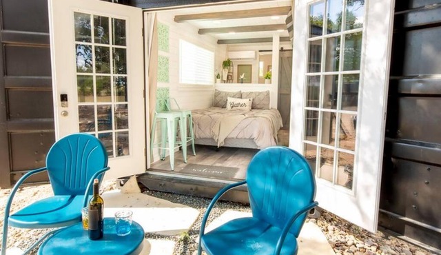 The Container Retreat @ 290 Wine Trail #9 Get away today!