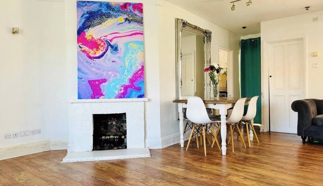 The Contractor Pad | FREE Off Road Parking