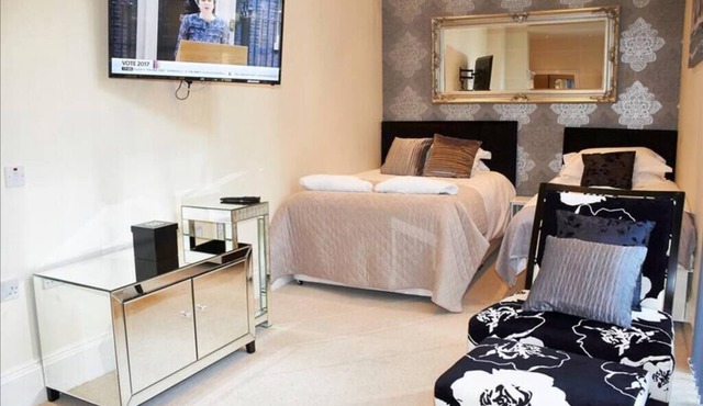 The Coral Suite Summa