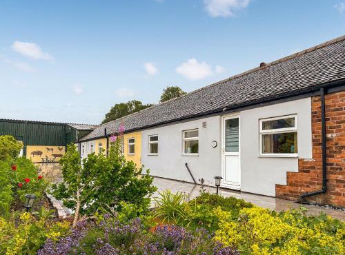 The Corn Store - Uk44693