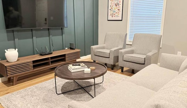 The Corner at SJ - Cozy + Modern Retreat in Lewisburg