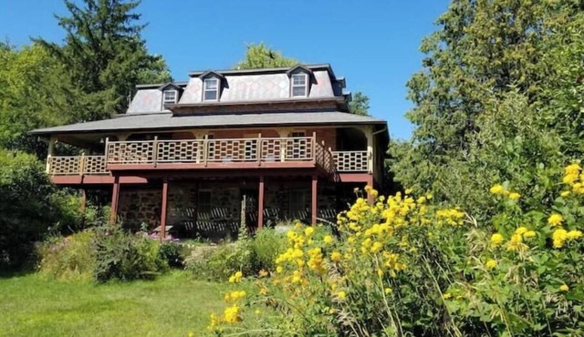 The Cornu Farmhouse Waterfront