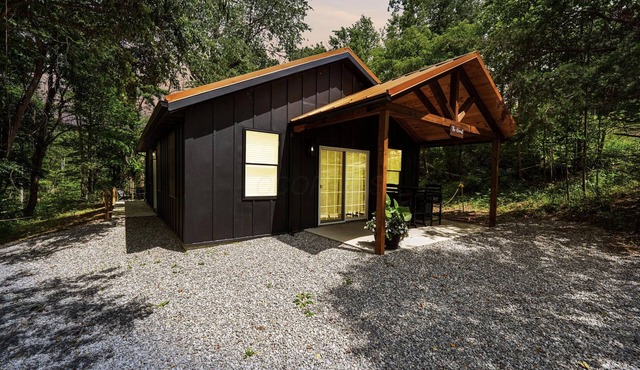 The Corral | Hocking Hills, EV Charger, Hot Tub