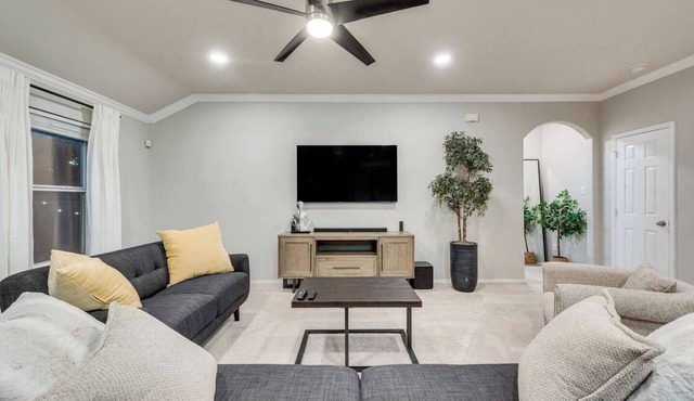 The Côte Haven | A Luxury And Cozy Home Experience 3BD/2BATH