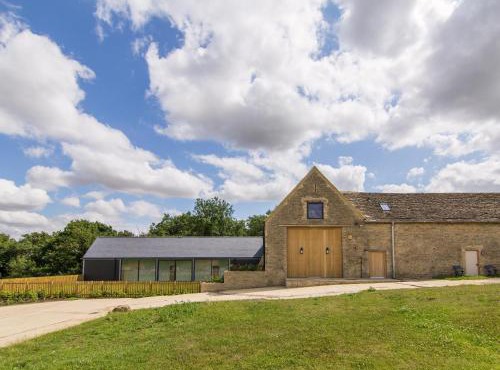 The Cotswold Barn