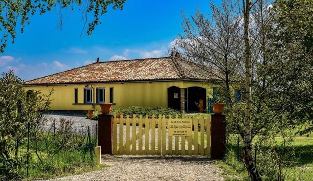 The cottage of the pottery for 6 to 15 people.