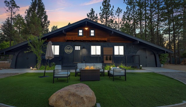 THE Cottage #2504