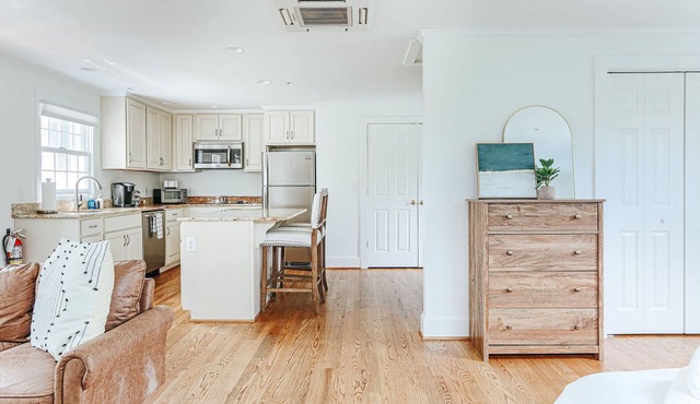 The Cottage at Batten Green, Beautiful Farm Views, 5 mins to DT Staunton, Pet-Friendly!