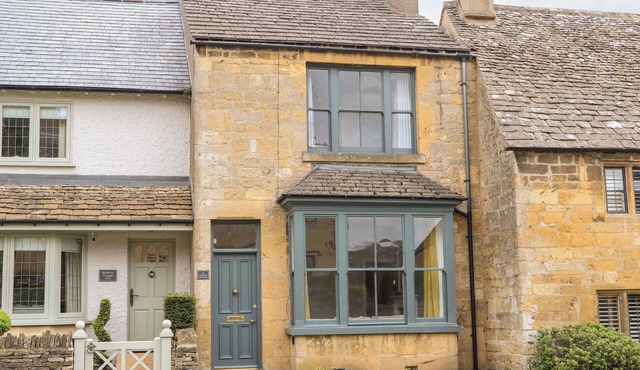 The Cottage at Broadway