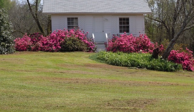 "The Cottage" at Glen Mary