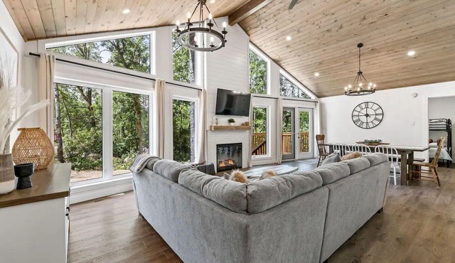 The Cottage at Grand Marais