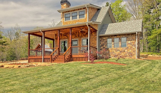The Cottage at Panther Creek
