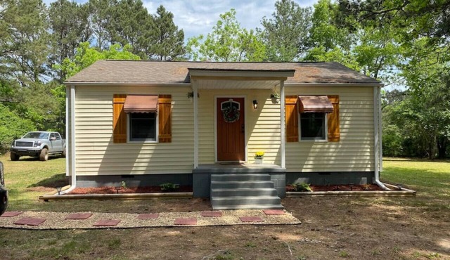 The Cottage at Refuge Ranch - Country Paradise!