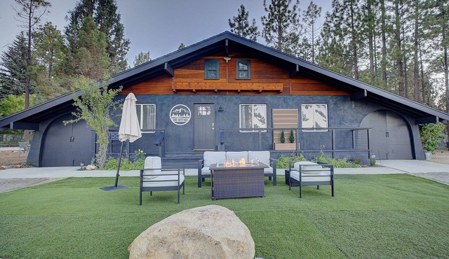 The Cottage at Shay Meadows by Big Bear Vacations